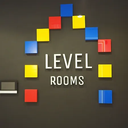 Level Apartmanhotel 3*