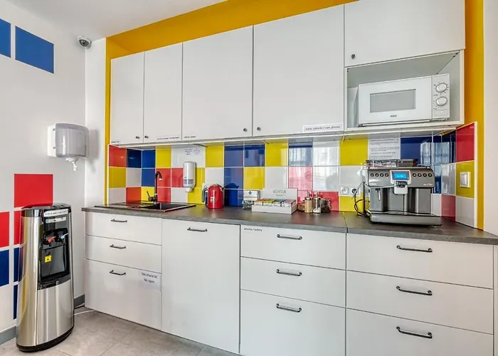 Level Hotel apartamentowy 3*