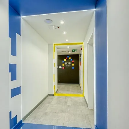 Level شقة فندقية وارسو